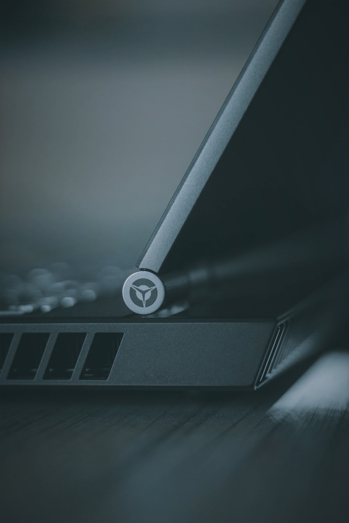 Детали для ноутбуков Lenovo